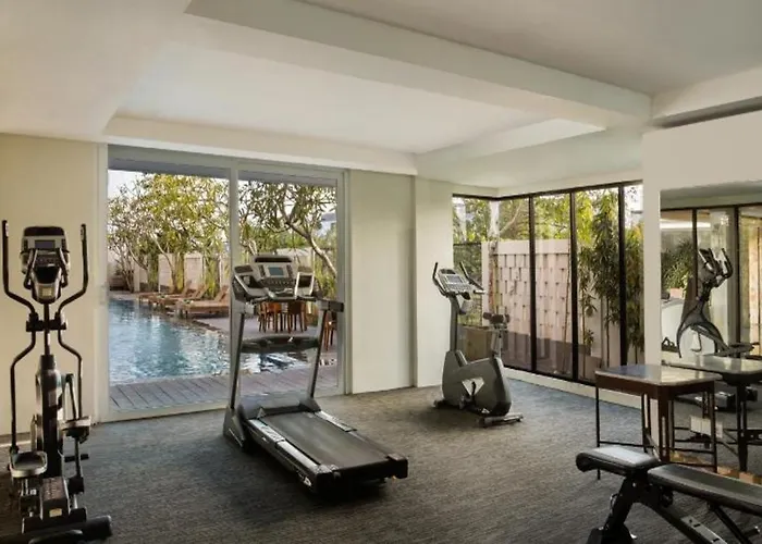 Hotel Paragon 4*