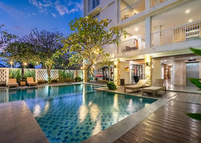 Paragon Hotel