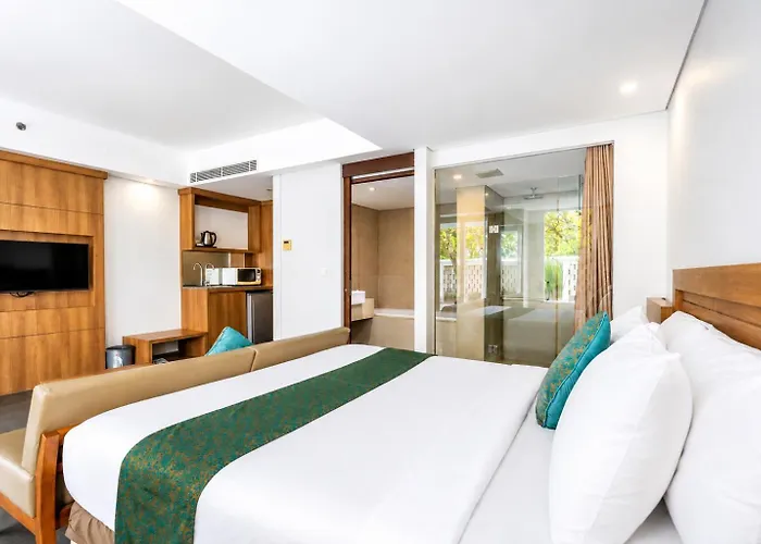 Hotel Paragon 4*