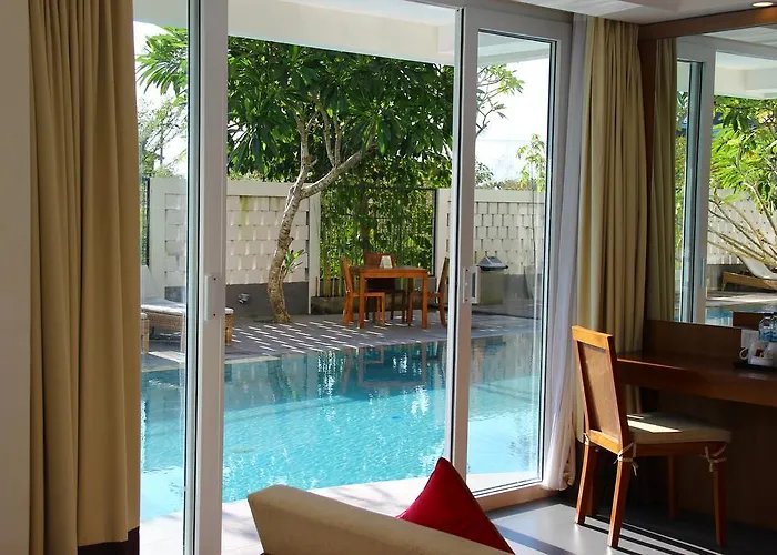 Hotel Paragon 4*