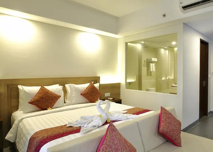 Paragon Hotel