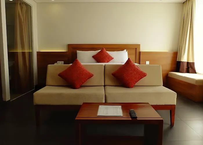 Hotel Paragon 4*