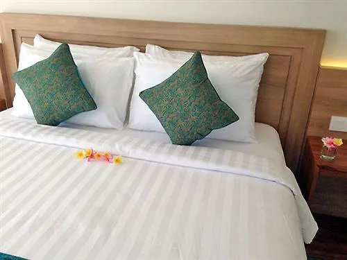 Hotel Paragon 4*
